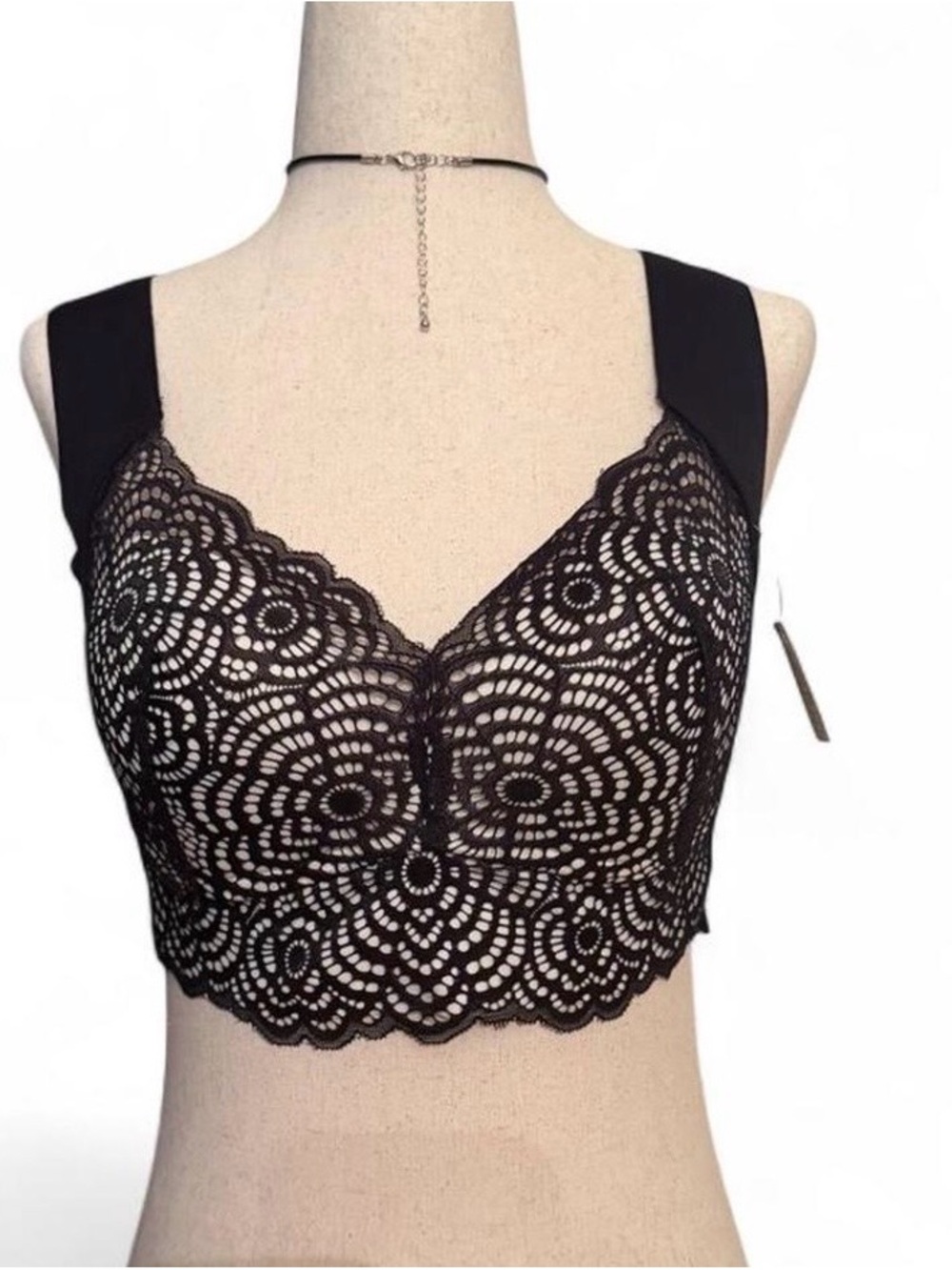 NWOT Black Lace & Nude Bralette Crop Top - Women Intimates & Sleepwear Size 38